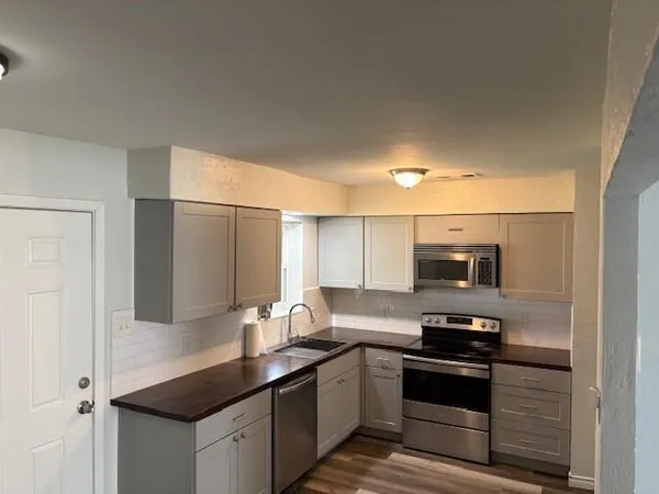 $2,200 | 3017 Sandra Lane, Rowlett, TX 75088