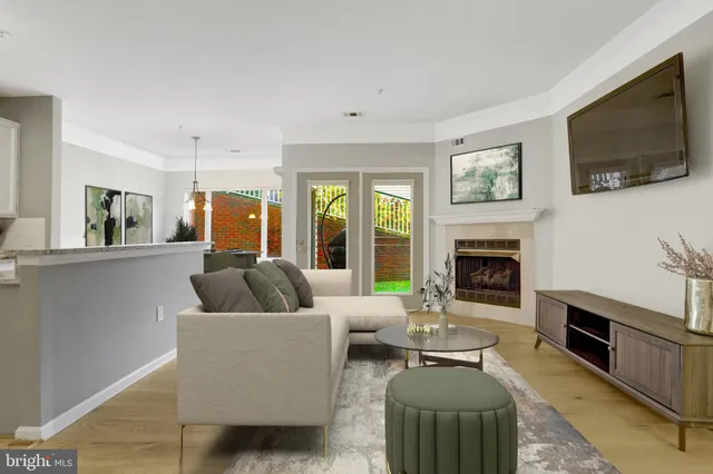 $479,000 | 6547 Grange Lane, Unit 104, Alexandria, VA 22315