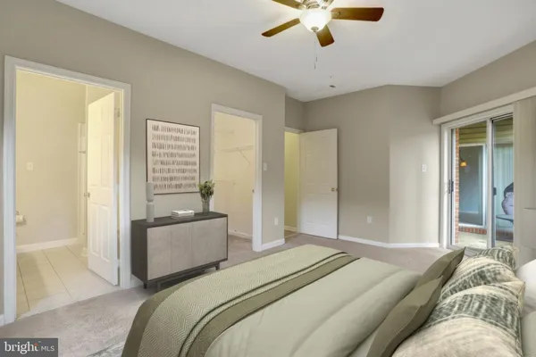$479,000 | 6547 Grange Lane, Unit 104, Alexandria, VA 22315