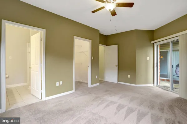 a view of a livingroom with a bathroom