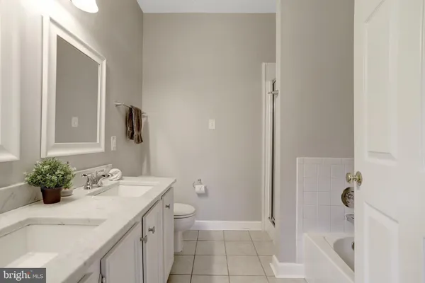 $479,000 | 6547 Grange Lane, Unit 104, Alexandria, VA 22315