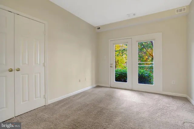 $479,000 | 6547 Grange Lane, Unit 104, Alexandria, VA 22315