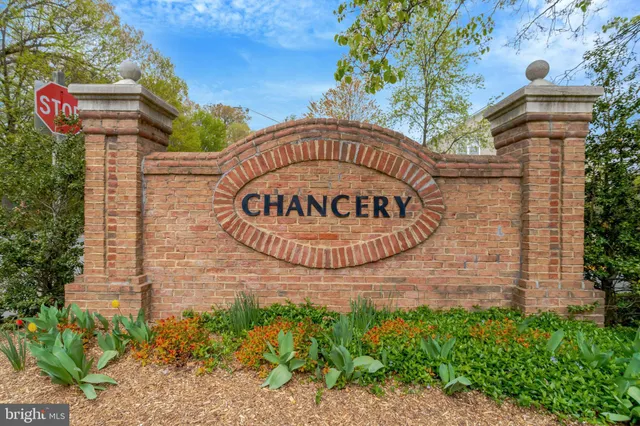 $479,000 | 6547 Grange Lane, Unit 104, Alexandria, VA 22315
