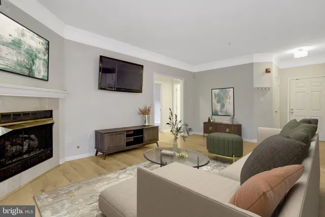 $479,000 | 6547 Grange Lane, Unit 104, Alexandria, VA 22315