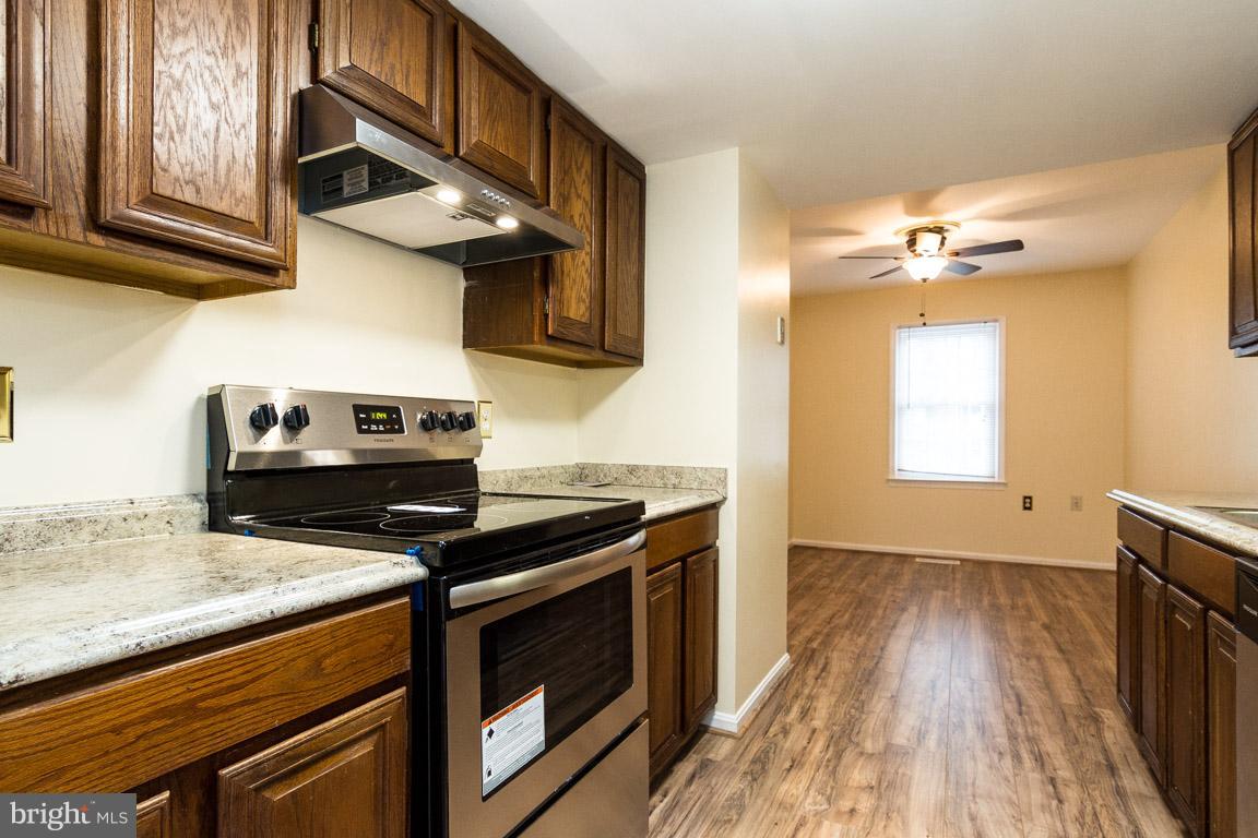 2924 Seminole Road Woodbridge, VA 22192 - Photo 6 of 24 Kitchen