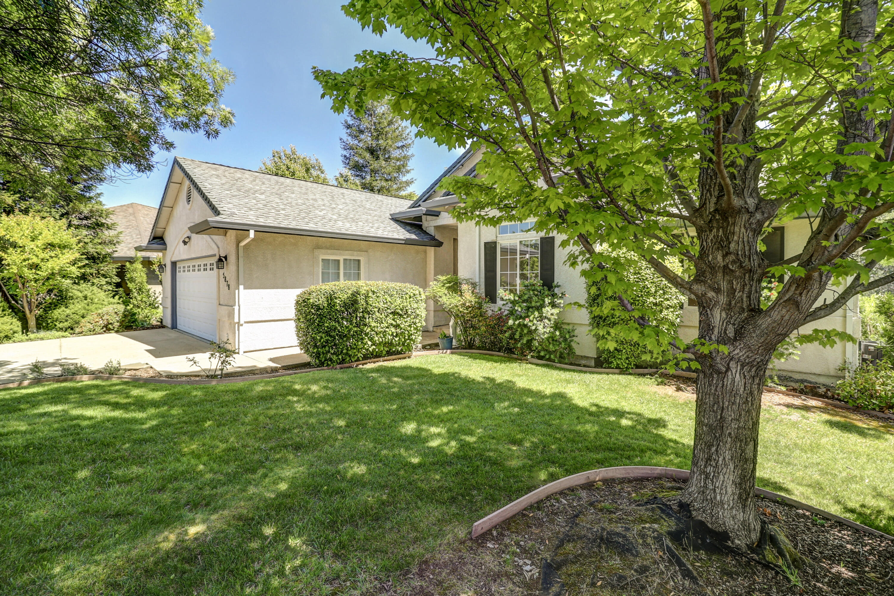 5878 Diamond Ridge Drive Redding, CA 96003 - Photo 2 of 43 Front