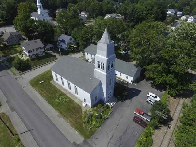 $850,000 | 17 Union Street, Hallowell, ME 04347