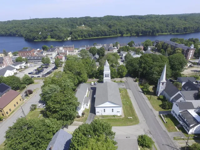 $850,000 | 17 Union Street, Hallowell, ME 04347