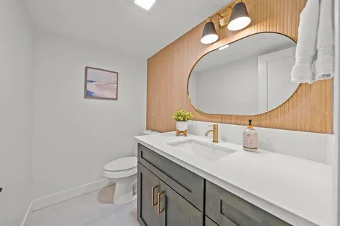 $1,149,000 | 223 Cottingham Court, Oceanside, CA 92054