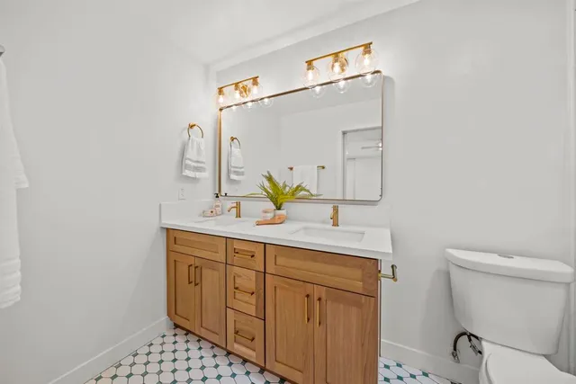 $1,149,000 | 223 Cottingham Court, Oceanside, CA 92054