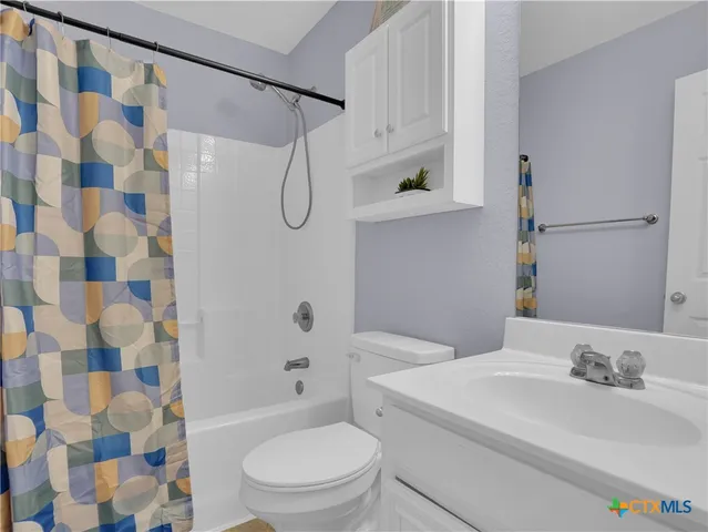 $2,100 | 1775 Jasons N Court, New Braunfels, TX 78130