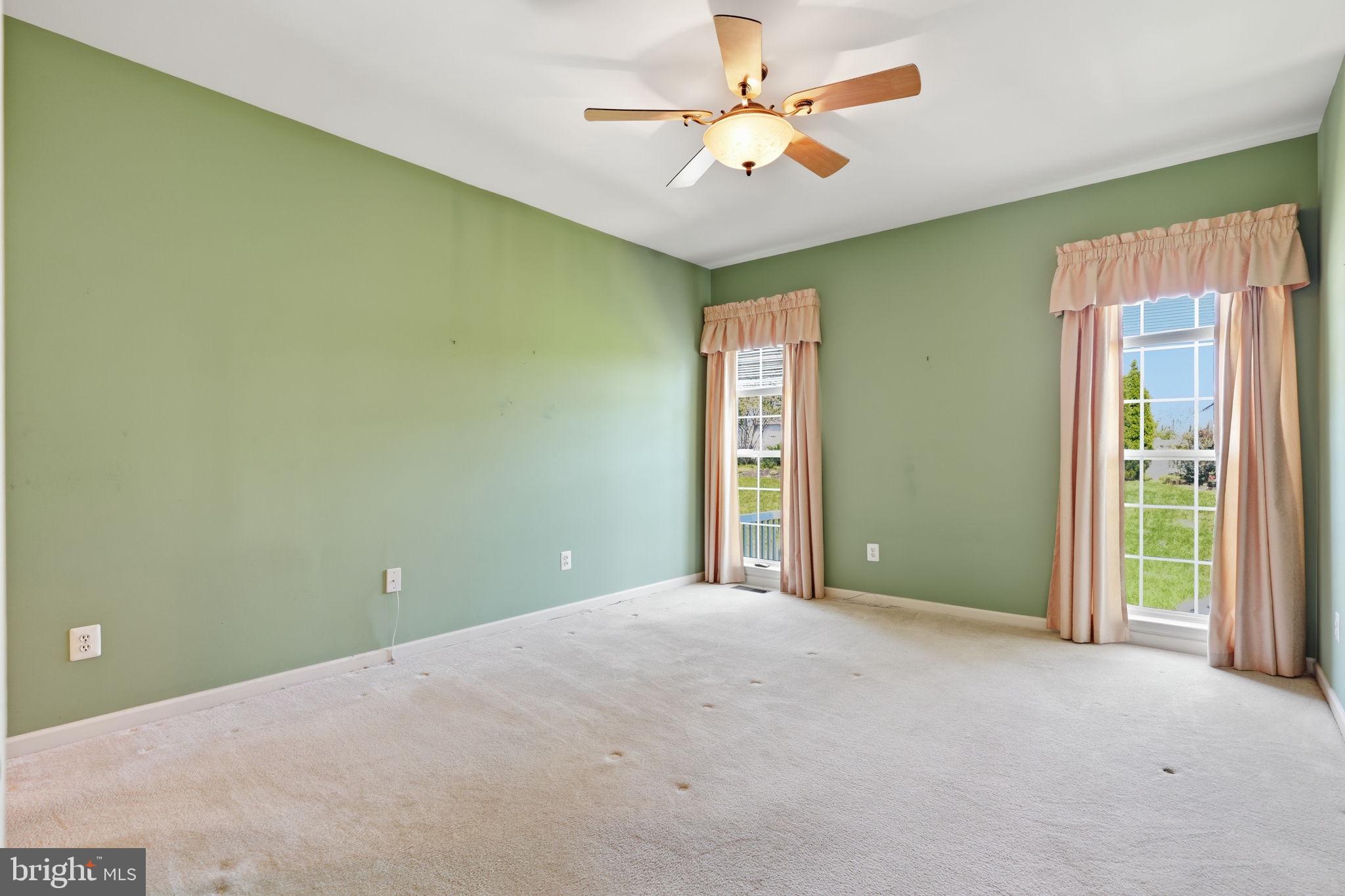 281 Maple Drive Hanover, PA 17331 - Photo 14 of 41 Primary bedroom