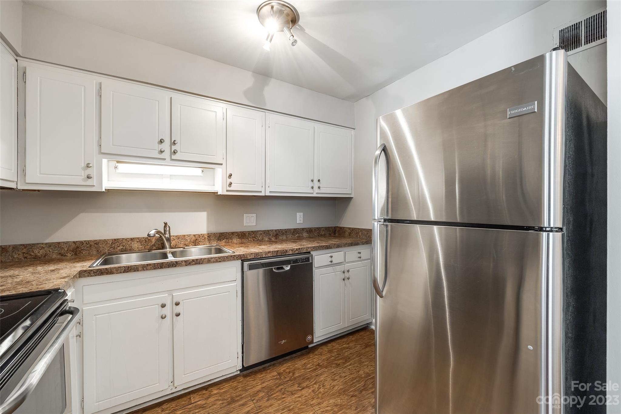 3720 Park Road, Unit O Charlotte, NC 28209 - Photo 11 of 28 Gallery Image 11