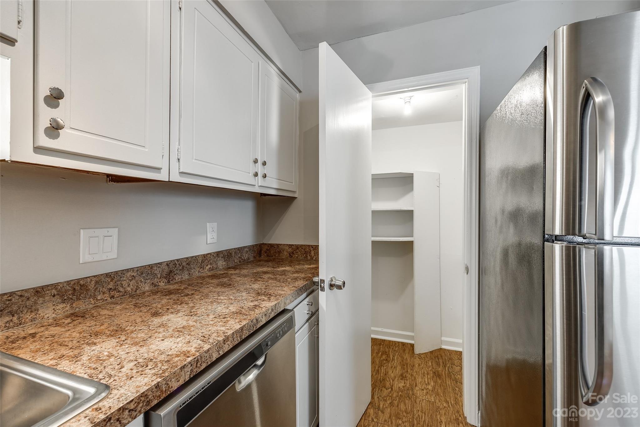 3720 Park Road, Unit O Charlotte, NC 28209 - Photo 13 of 28 Gallery Image 13