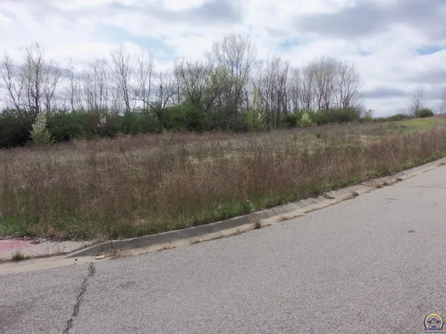 $22,000 | 6319 Southwest 46th Park, Topeka, KS 66610