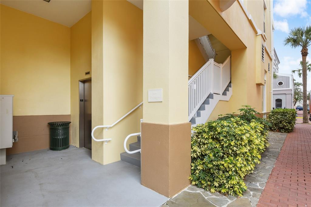 600 Market Street, Unit 340 Celebration, FL 34747 - Photo 28 of 35 a view of an entryway