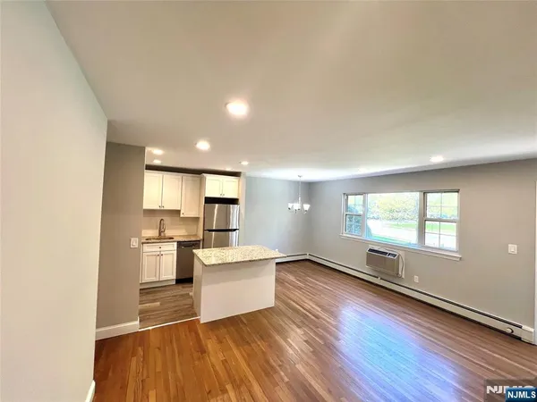 $2,150 | 5010 Christopher Street, Ramsey, NJ 07446