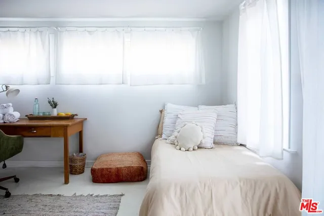 a view of outdoor space deck and garden
