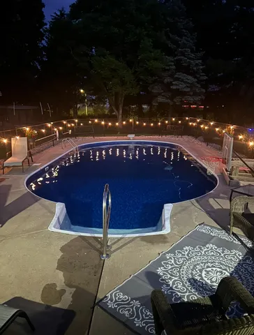 $349,900 | 2910 Rutledge Avenue, Janesville, WI 53545