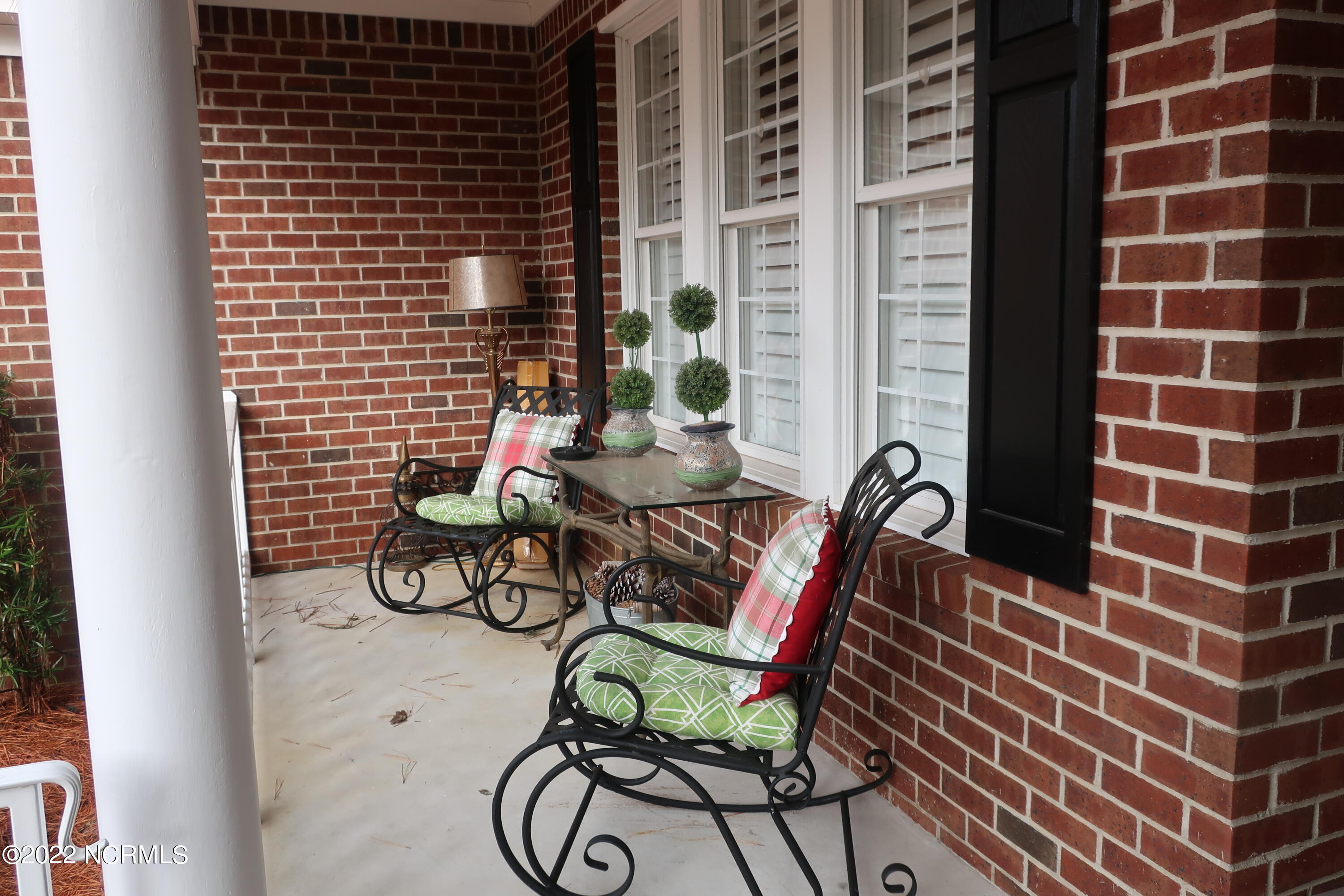 415 Lodge Road Washington, NC 27889 - Photo 4 of 28 004 front porch