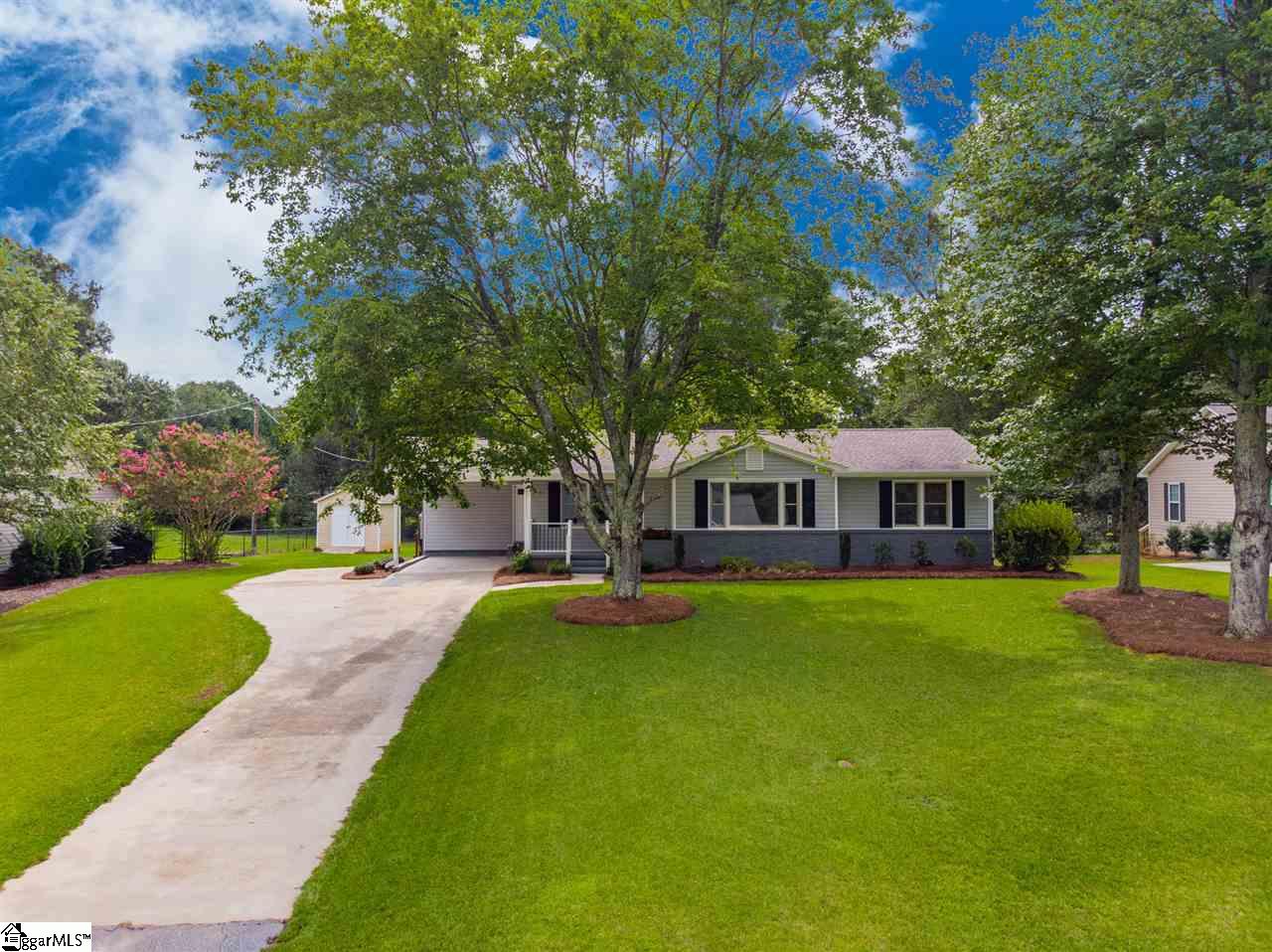 111 Post Oak Road Duncan, SC 29334 - Photo 1 of 17 Gallery Image 1