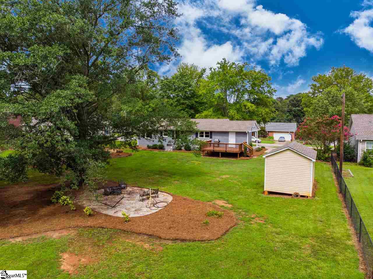 111 Post Oak Road Duncan, SC 29334 - Photo 3 of 17 Gallery Image 3