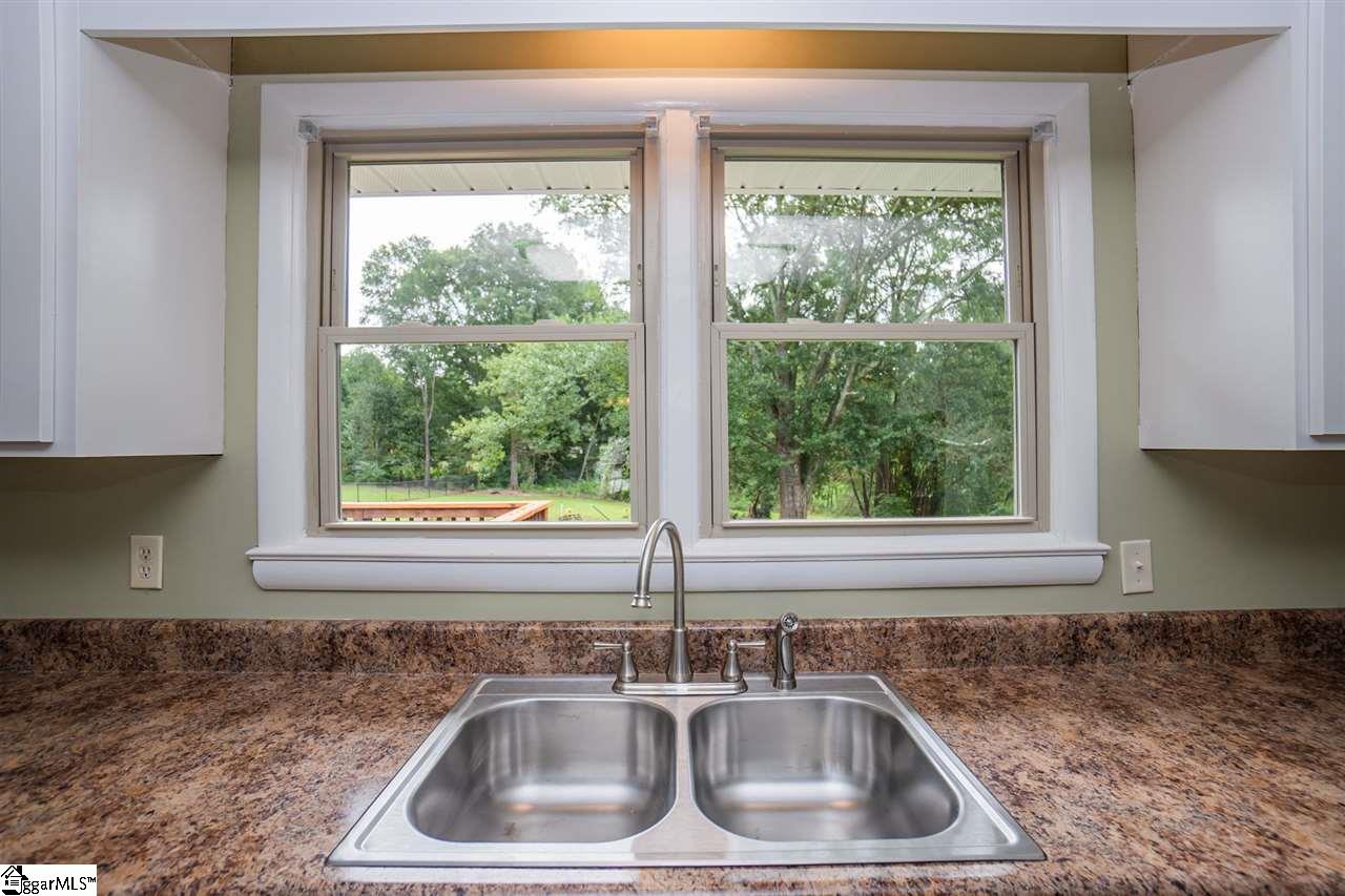 111 Post Oak Road Duncan, SC 29334 - Photo 10 of 17 Gallery Image 10