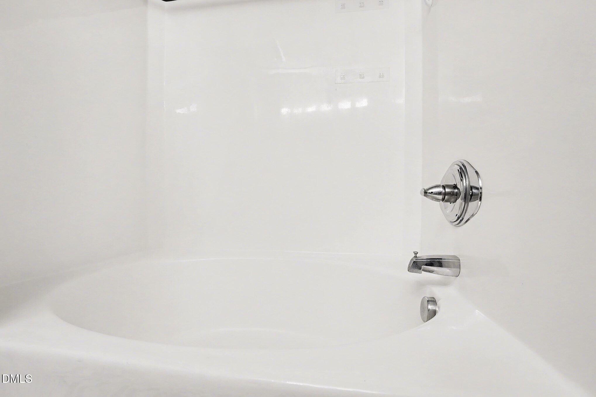 5312 Silver Moon Lane Raleigh, NC 27606 - Photo 19 of 33 024_file_5670