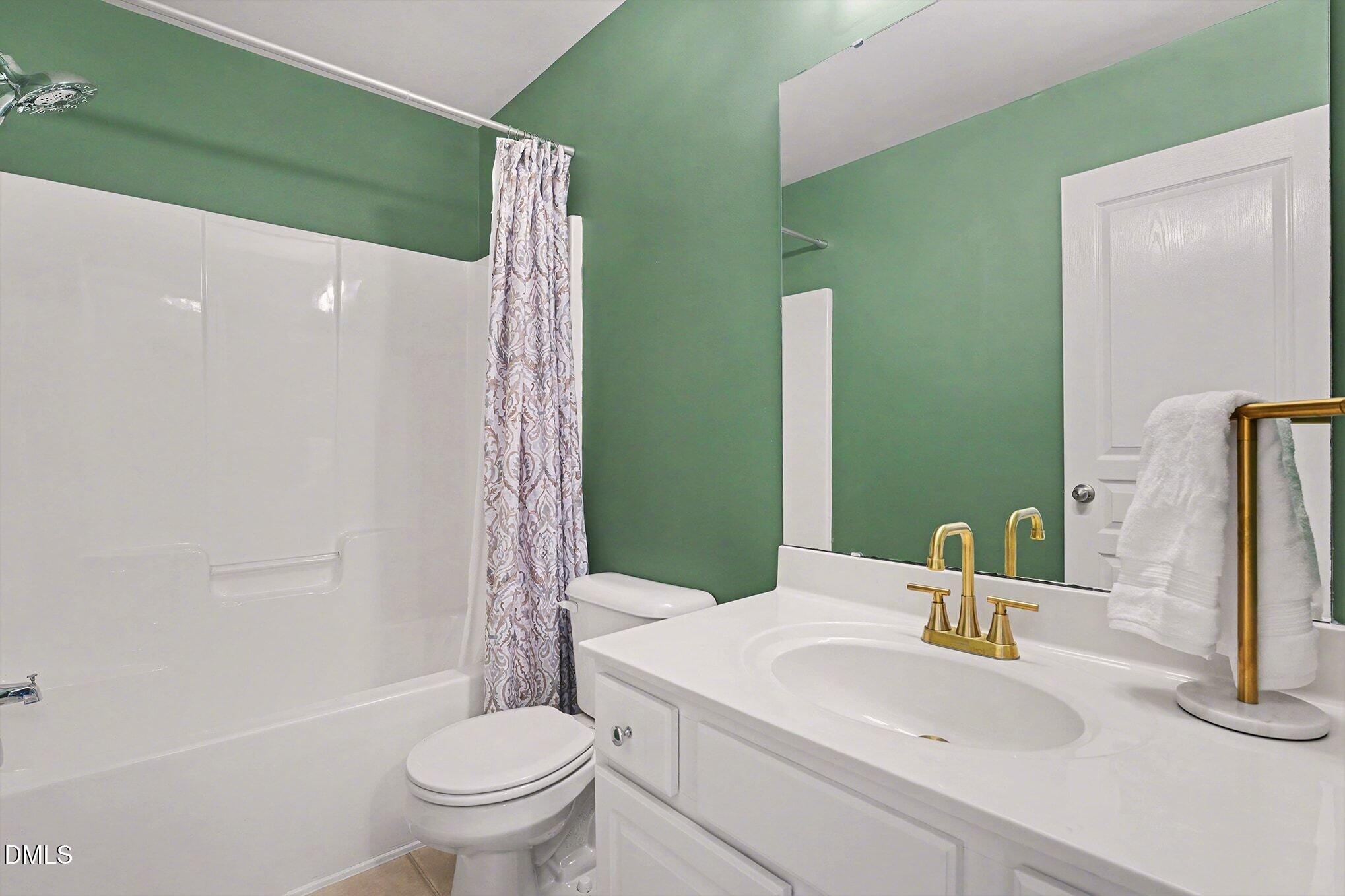 5312 Silver Moon Lane Raleigh, NC 27606 - Photo 22 of 33 022_file_5761