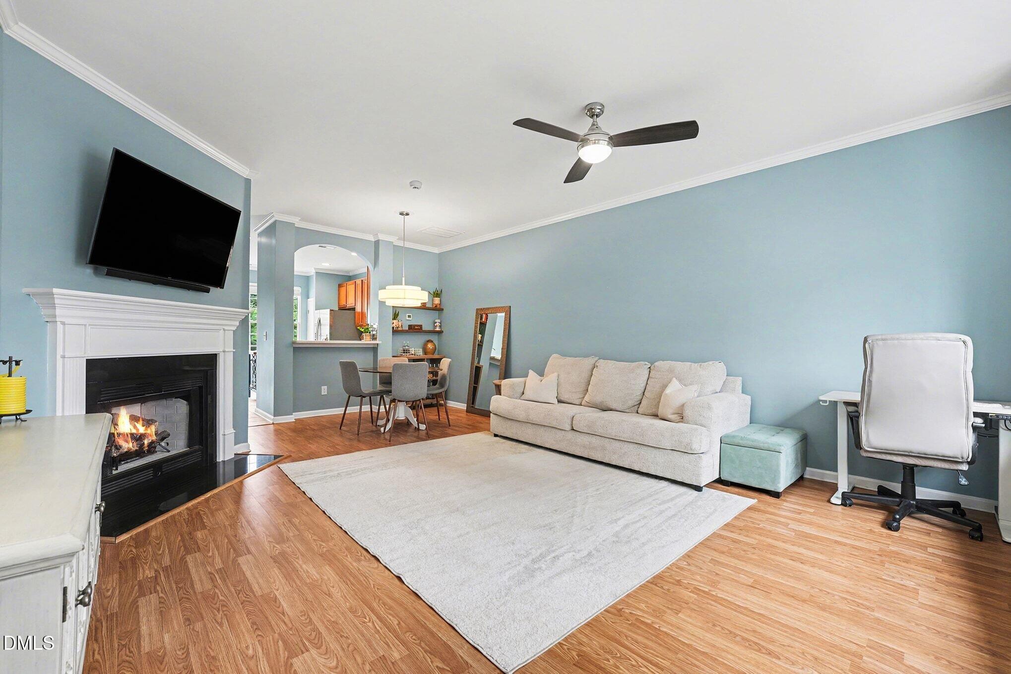 5312 Silver Moon Lane Raleigh, NC 27606 - Photo 4 of 33 006_file_8439