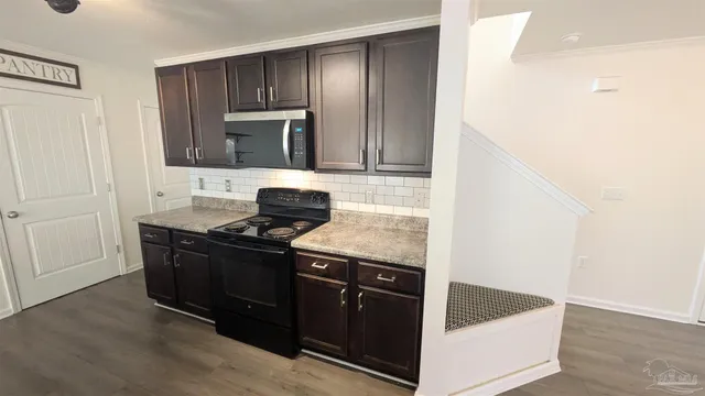 $1,850 | 5881 Little Leaf Court, Milton, FL 32570