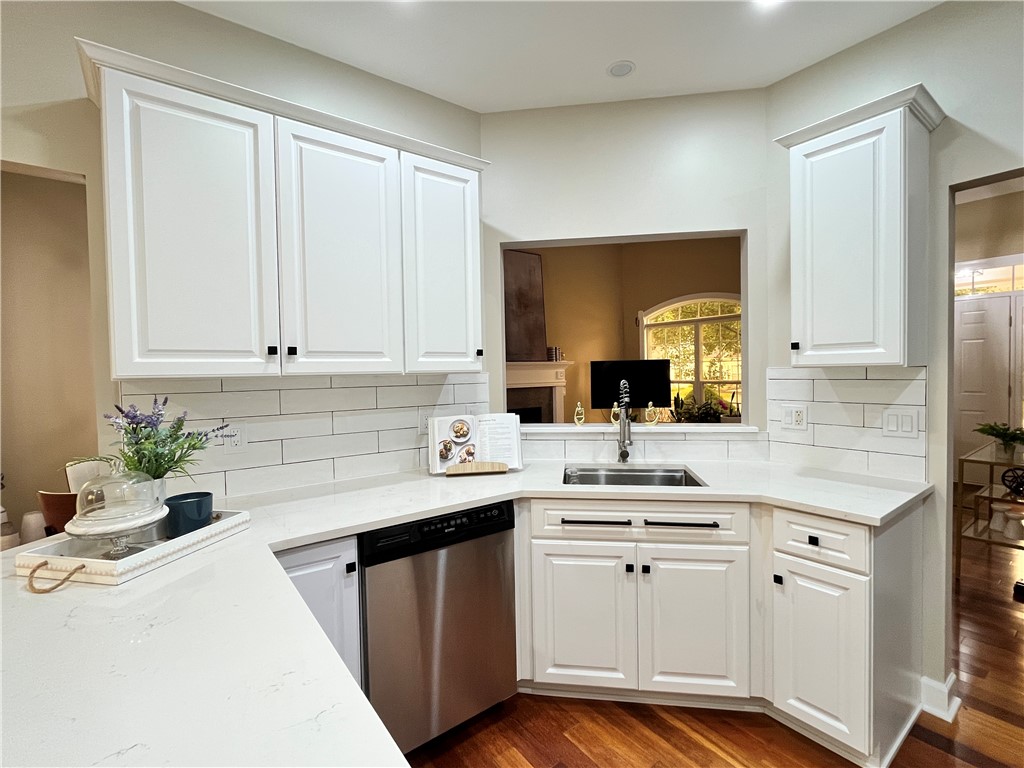 136 New Tudor Road Henrietta, NY 14534 - Photo 14 of 37