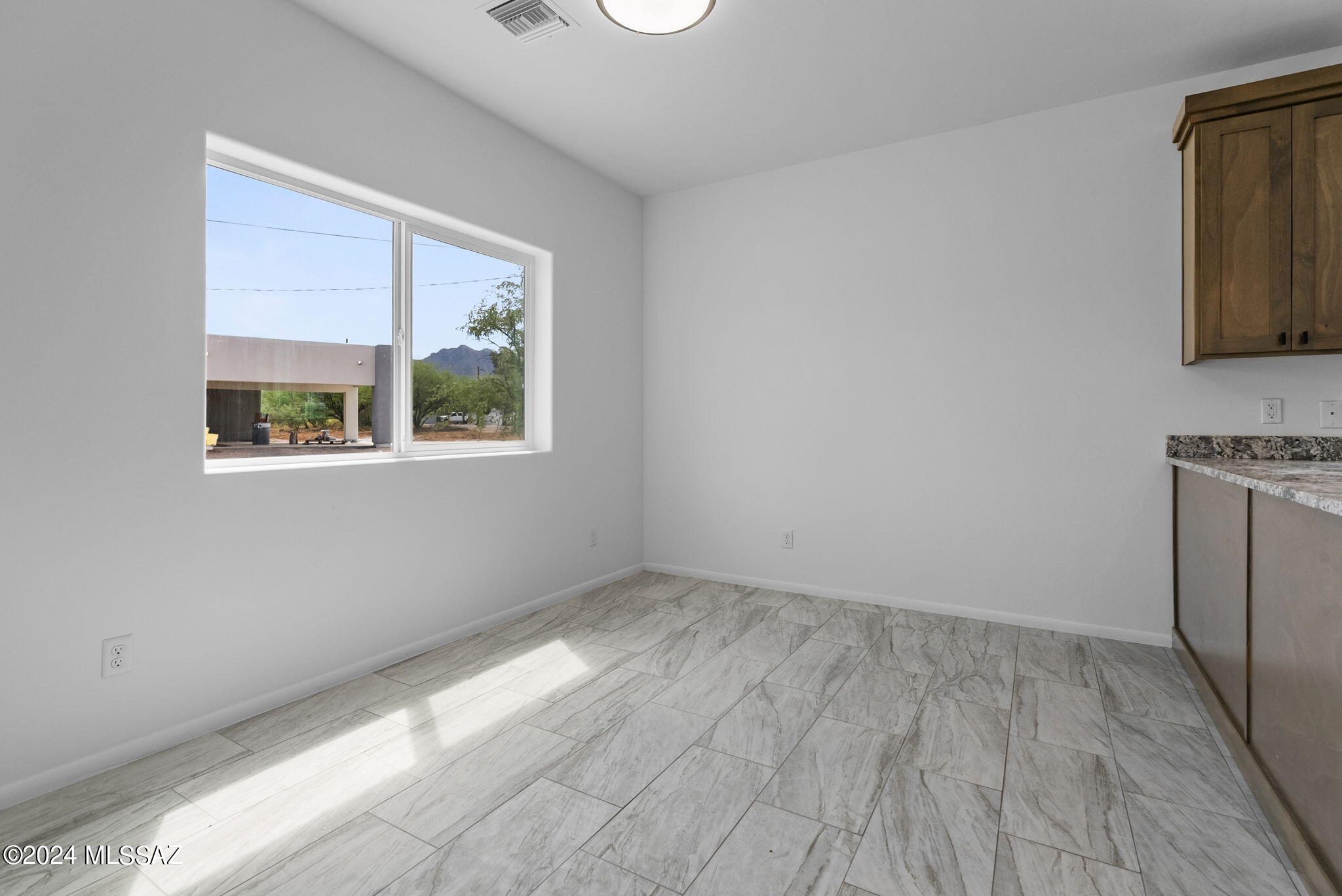 1691 Ruido Court Rio Rico, AZ 85648 - Photo 10 of 28