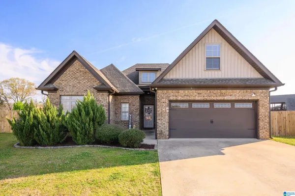$304,000 | 104 Mayflower Circle, Montevallo, AL 35115