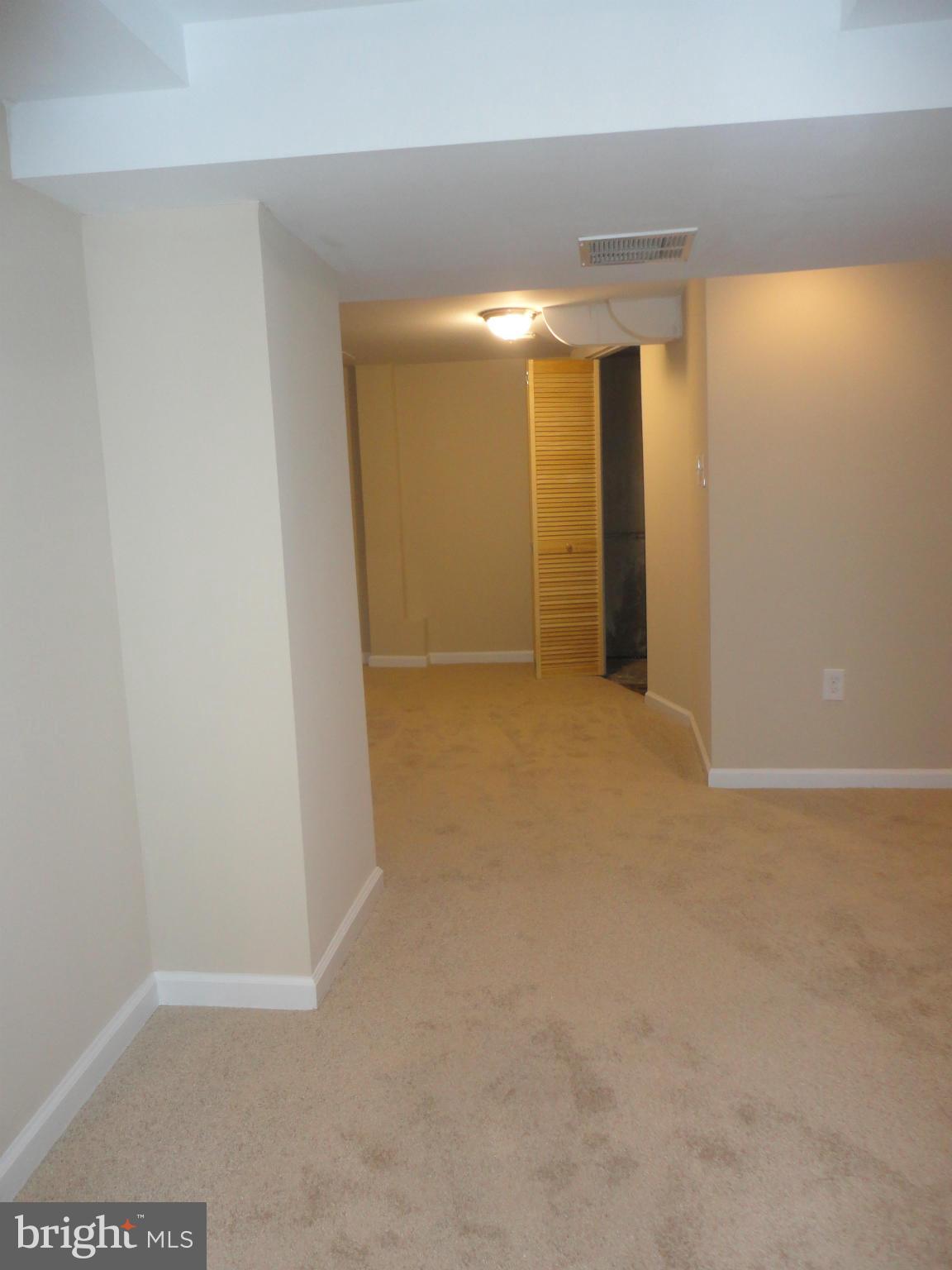331 Broadmoor Road Baltimore, MD 21212 - Photo 17 of 23 Finished Lower Level Family Room