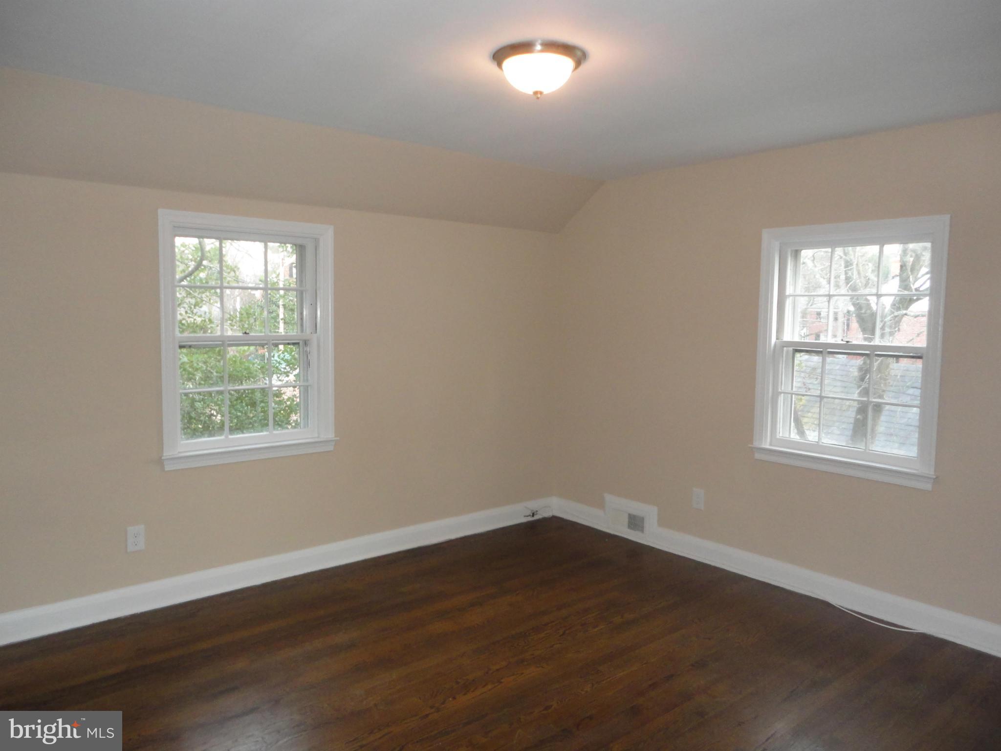 331 Broadmoor Road Baltimore, MD 21212 - Photo 7 of 23 Bedroom