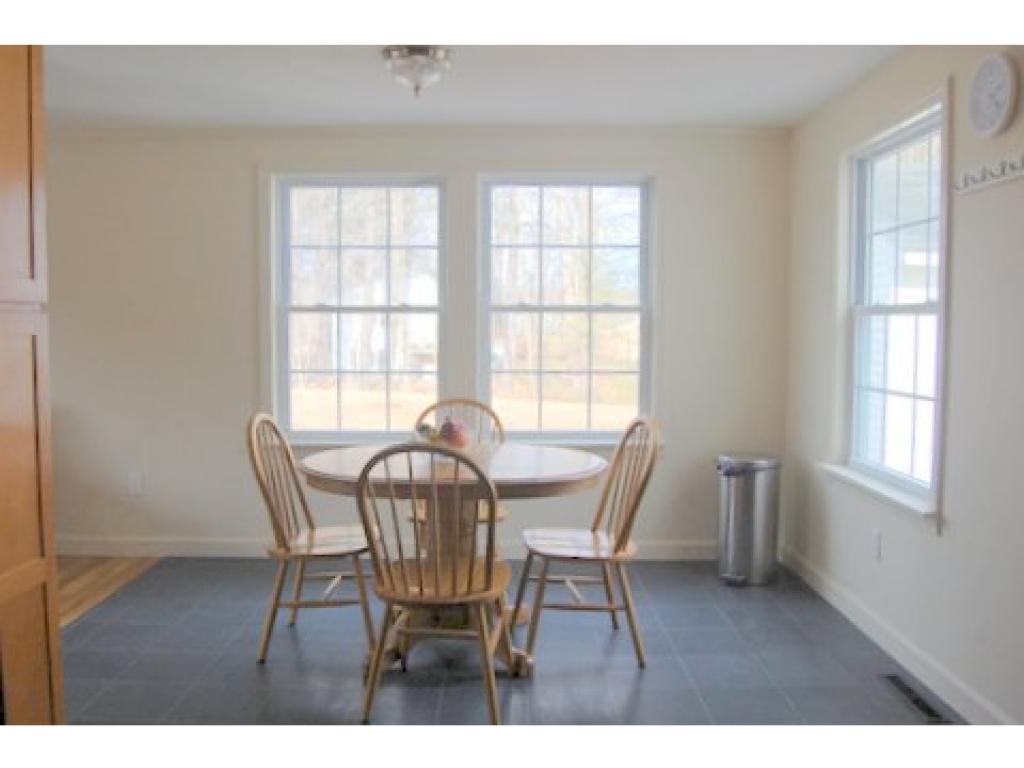 17 River Road Concord, NH 03303 - Photo 6 of 26