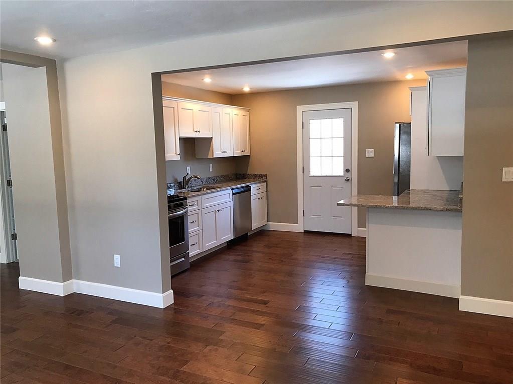 5910 Tuscarawas Road Beaver, PA 15009 - Photo 3 of 15