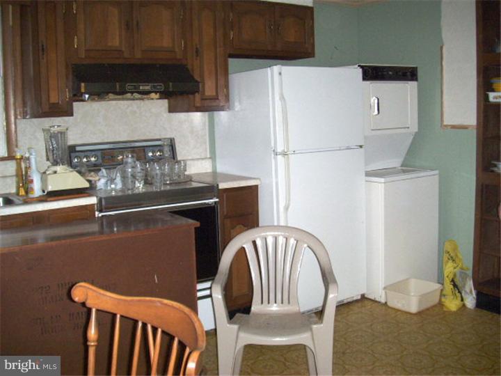 105 Casper Road Bridgeton, NJ 08302 - Photo 5 of 15 Kitchen