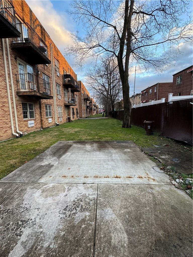 2877 Ely Avenue Bronx, NY 10469 - Photo 28 of 29