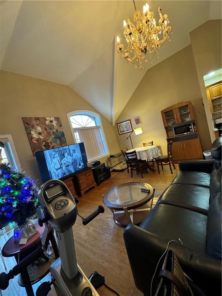 2877 Ely Avenue Bronx, NY 10469 - Photo 10 of 29