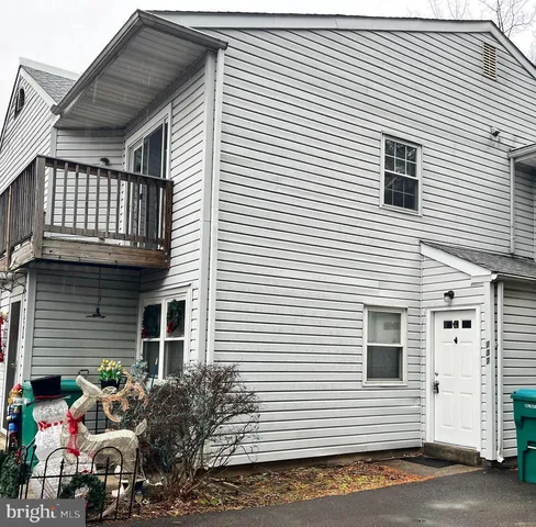 $1,950 | 737 Timber Lane, Langhorne, PA 19047