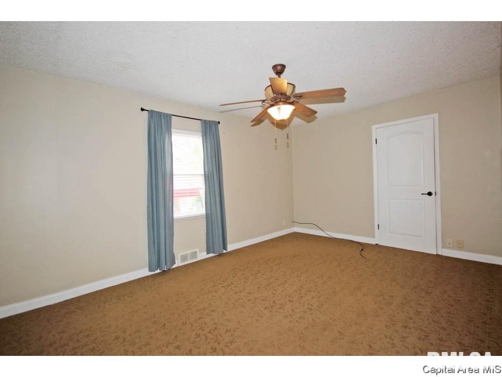 2312 College Street Springfield, IL 62704 - Photo 24 of 36 Gallery Image 24
