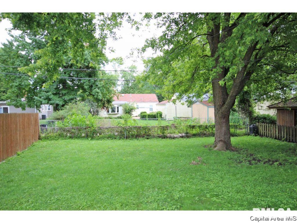 2312 College Street Springfield, IL 62704 - Photo 33 of 36 Gallery Image 33