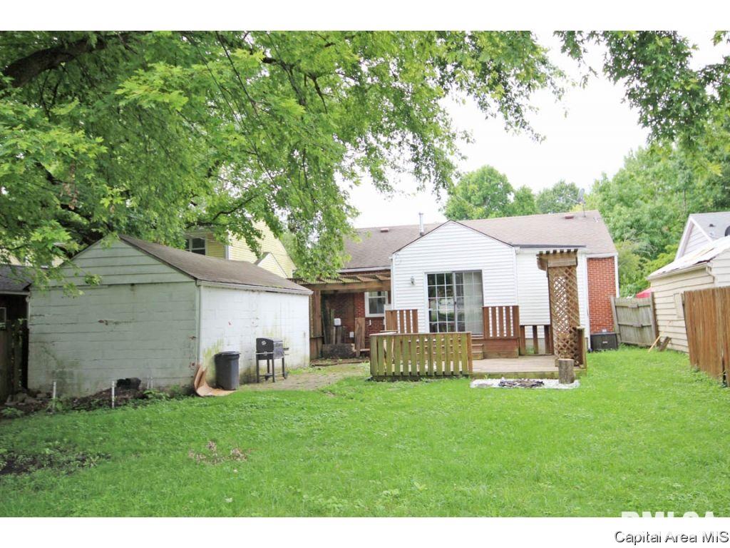 2312 College Street Springfield, IL 62704 - Photo 35 of 36 Gallery Image 35