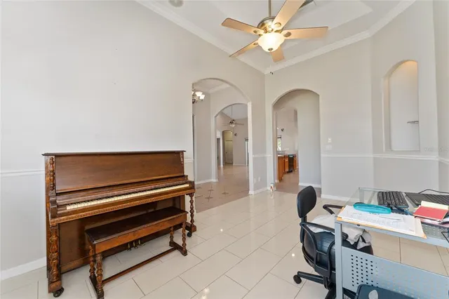 $449,990 | 10932 Williams Avenue, Howey-in-the-Hills, FL 34737