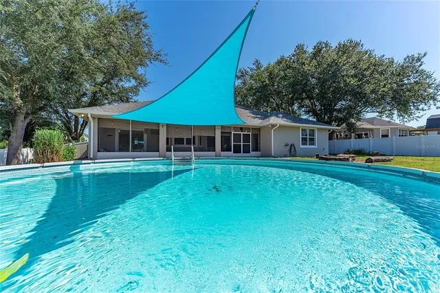 $449,990 | 10932 Williams Avenue, Howey-in-the-Hills, FL 34737