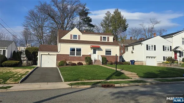 $628,000 | 446 Maple Hill Drive, Hackensack, NJ 07601