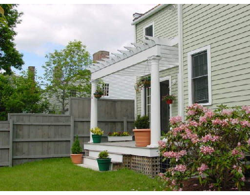 8 R High Road, Unit 1 Newbury, MA 01951 - Photo 1 of 1 Gallery Image 1