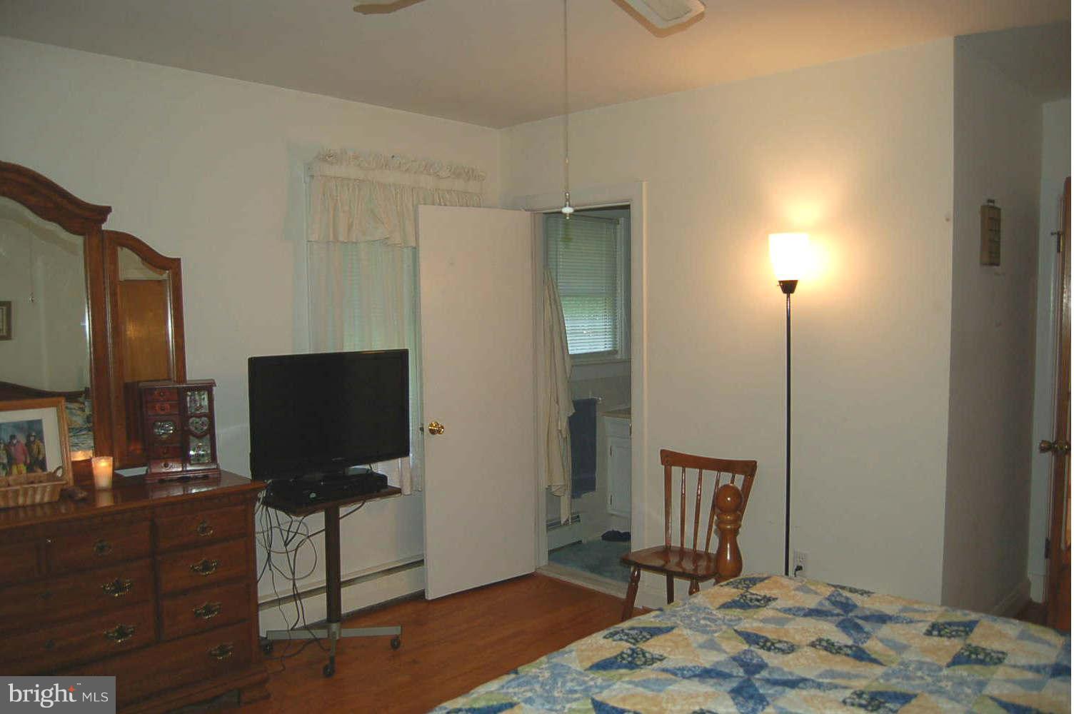 936 Hughes Shop Road Westminster, MD 21158 - Photo 11 of 29 Bedroom